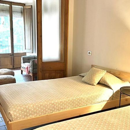 Pis Amb Molt D'Encant Al Centre D'Olot Dış mekan fotoğraf